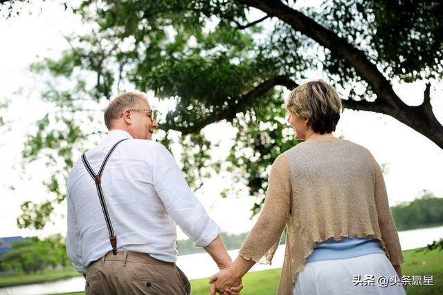 再婚夫妻之间应该如何相处_再婚夫妻性生活技巧_再婚夫妻性生活怎样