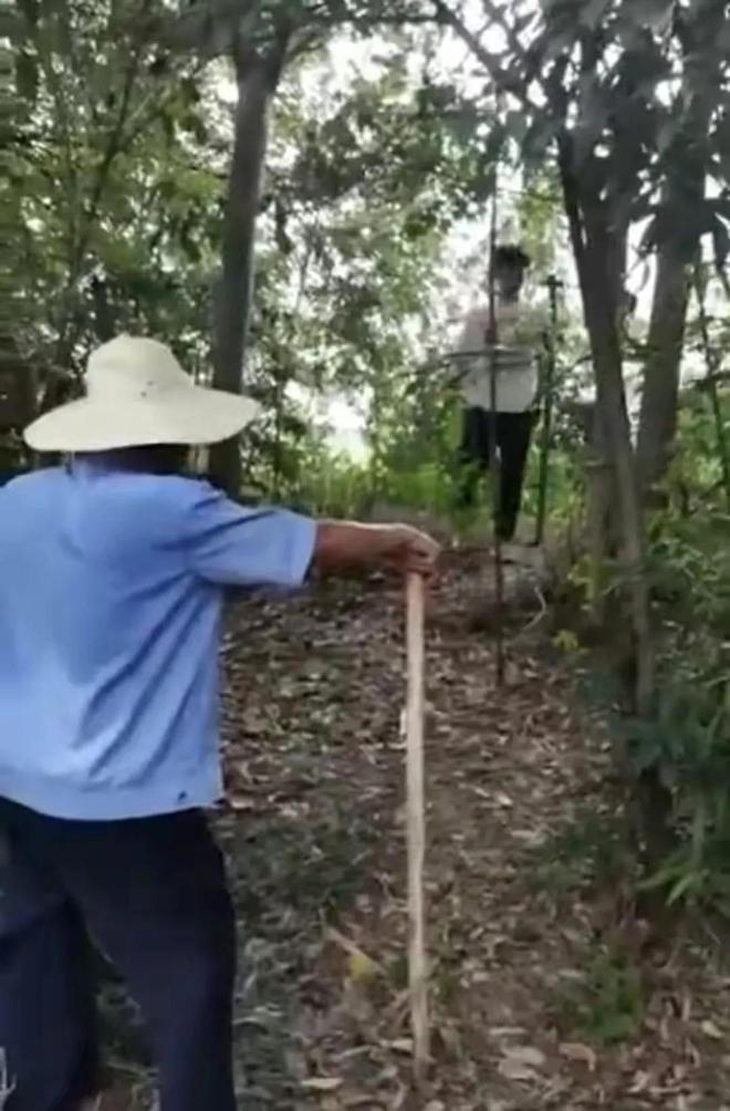 湖北荆门发生重大刑事案！追求者蹲守一周连砍数刀致被追女孩身亡