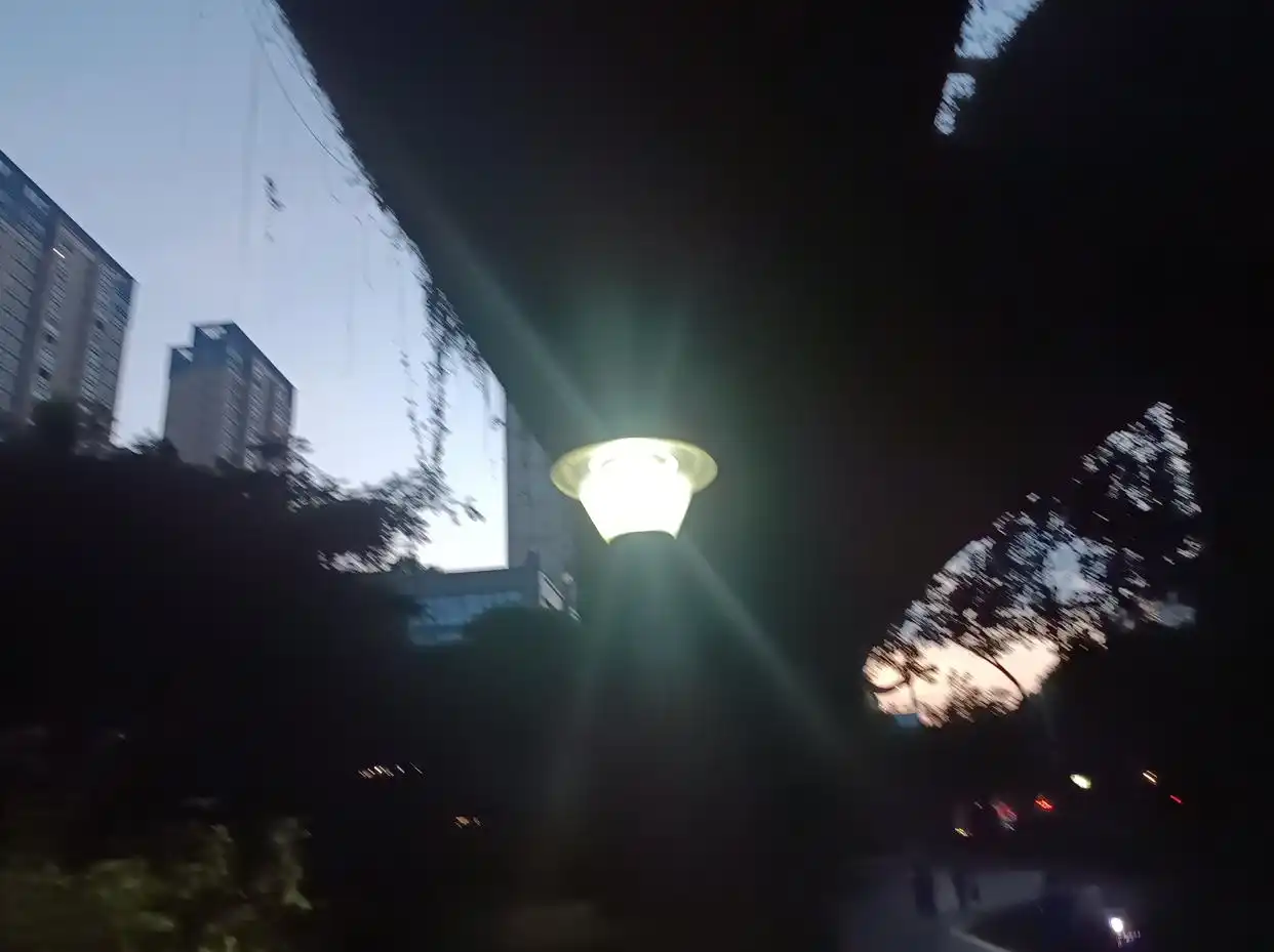 和男生聊天技巧幽默_幽默聊天男生技巧图片_幽默聊天男生技巧有哪些