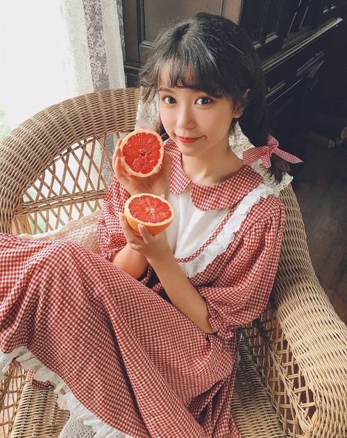 双子座女孩追求你的表现_怎么追求双子座女孩_双子座女生追求完美吗