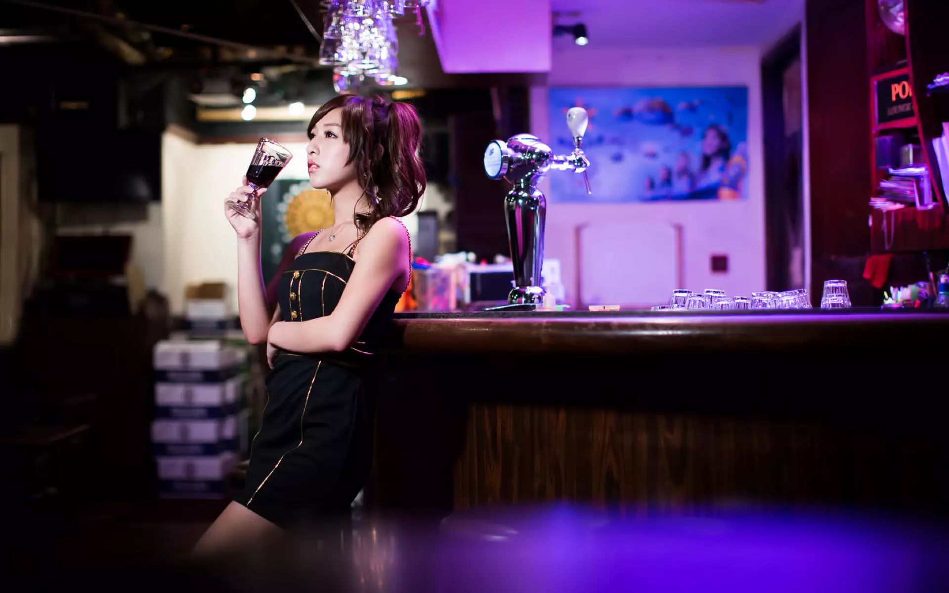 手把手教你搭讪妹子_搭讪撩妹技巧_把妹技巧之社交搭讪