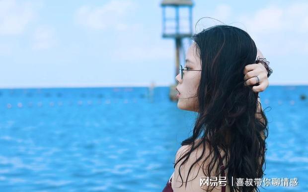 <b>老公出轨外遇，妻子要果断摊牌，关于摊牌的4个要点帮你捍卫婚姻</b>
