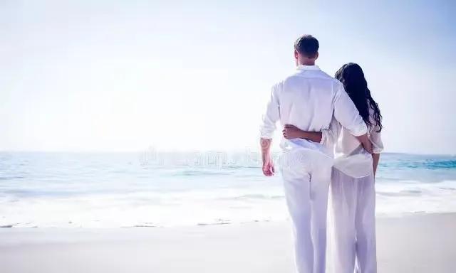 女性自信与伴侣尊重_婚姻关系中的自我独立_男人心里真实想法一,女人越爱,男人越勇
