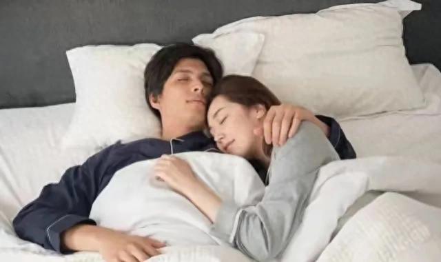 夫妻生活技巧大揭秘：双方更满足的秘诀