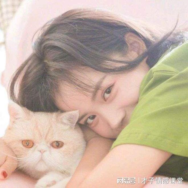 暧昧期推进关系技巧_女性主动推进暧昧期_女追男暧昧聊天技巧